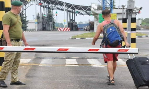 Попытка сделать "как в Европе": что не так с новыми правилами пересечения украинской границы