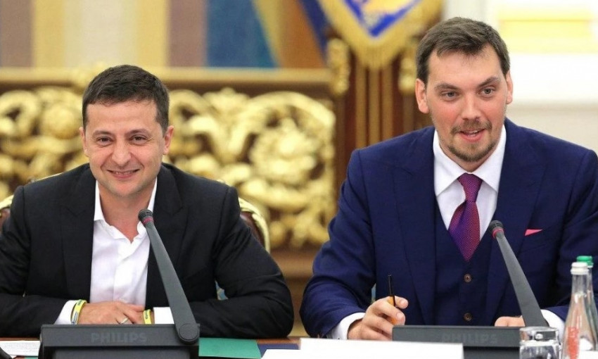 Зеленский "президент очень умный, хороший менеджер и достаточно мудрый человек" - Гончарук оправдывается в связи с компрометирующими записями