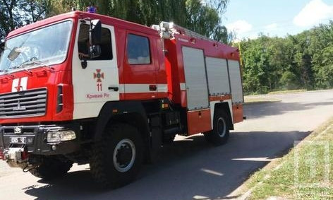 В Кривом Роге горели гаражи