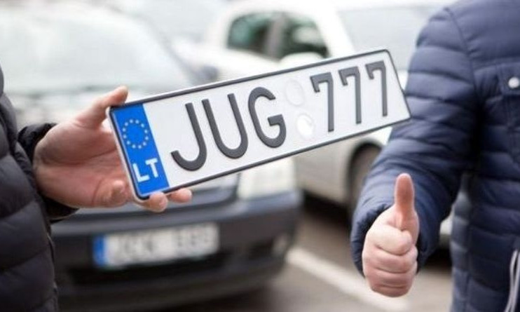 Євробляхери побили копів