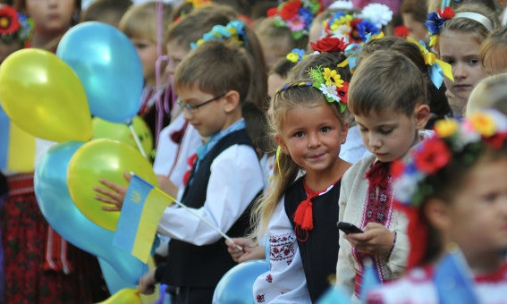 Когда в школах Кривого Рога введут 12-летнее образование?