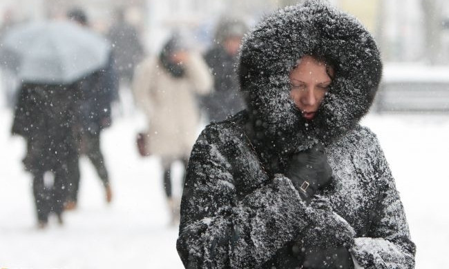 В Украине наконец наступит зима: выпадет снег до 25 см (ФОТО)