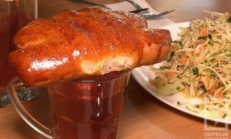 "Опасные обеды" в столовой АМКР, уже есть жертвы