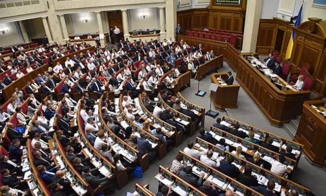 Нардеп Шевченко, который инициировал законопроект об обязательной вакцинации, говорит, что не понял возмущений
