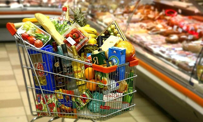 Украинцев предупреждают: треть продуктов на полках магазинов - фальсификат