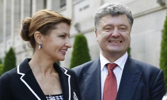 Из-за "неухоженного" Порошенко, украинцы хотят скинуться Марине Порошенко на утюг