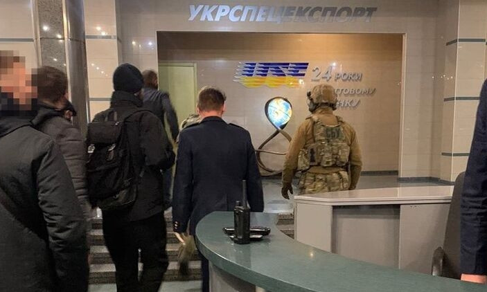 Госпредприятия "Укроборонпром" и "Укрспецэкспорт" подозреваются в госизмене, которая привела к ущербу в 100 миллионов долларов (ФОТО)