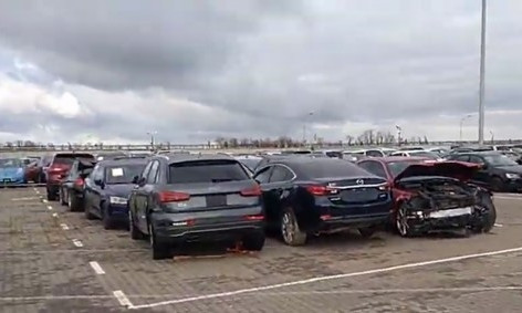 В Украину стали массово завозить битые авто из Штатов