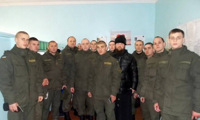 Криворожские нацгвардейцы сдавали кровь