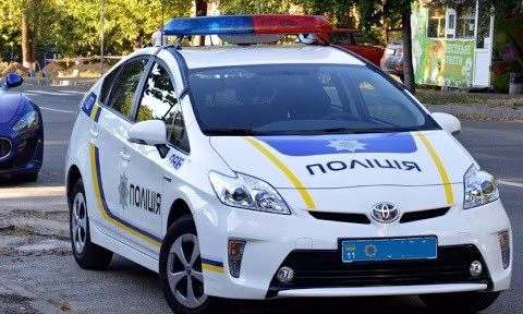 "Харьковская полюция": в городе заметили необычное полицейское авто на еврономерах (ФОТО)
