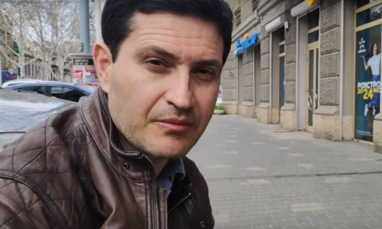 "Не по-пацански это": режиссер "Киборгов" высказался о поведении кандидата в президенты