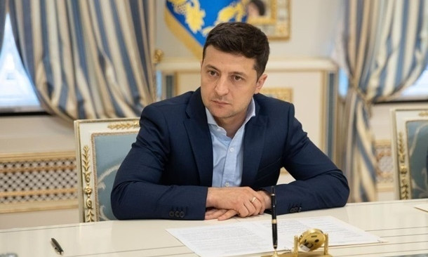 Зеленский подписал указ о борьбе с коррупцией на таможне