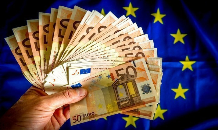 ЕС выплатит Украине 600 млн евро в качестве помощи: президент Зеленский поприветствовал такое решение