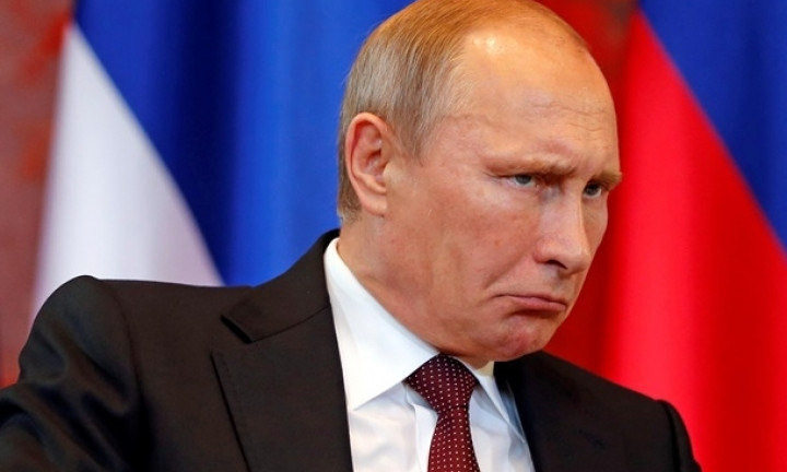 Путин и Меркель обсудили агрессию России в Азовском море