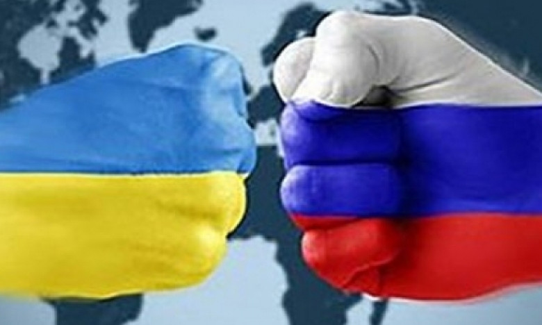 Ты патриот или ватник: девушек-волонтеров хотят привлечь к ответственности (ФОТО)