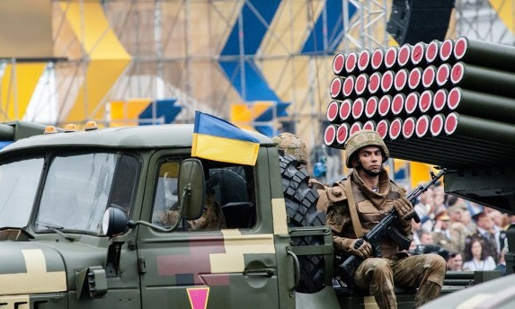 Ветераны хотят провести парад сами