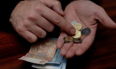Премьер-министр обрадовал украинцев: за год доходы народа выросли на 37%