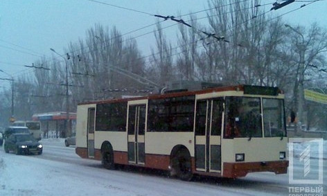 Второй пошел: в Кривом Роге обкатывают еще один дизельный троллейбус