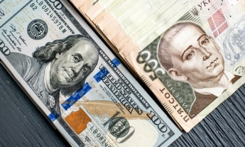 До кінця 2018 року гривня подешевшає як мінімум до 30 грн за долар