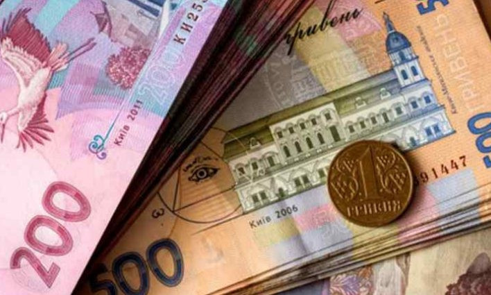 Пенсии и субсидии: что ждет украинцев в марте