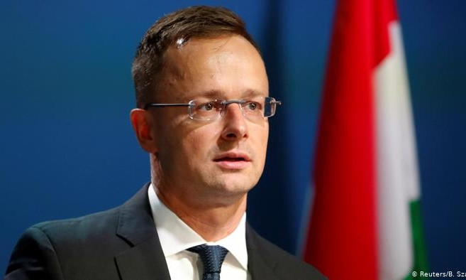 «Действия Украины жалки и бессмысленны» - МИД Венгрии отреагировал на запрет двум чиновникам посещать страну