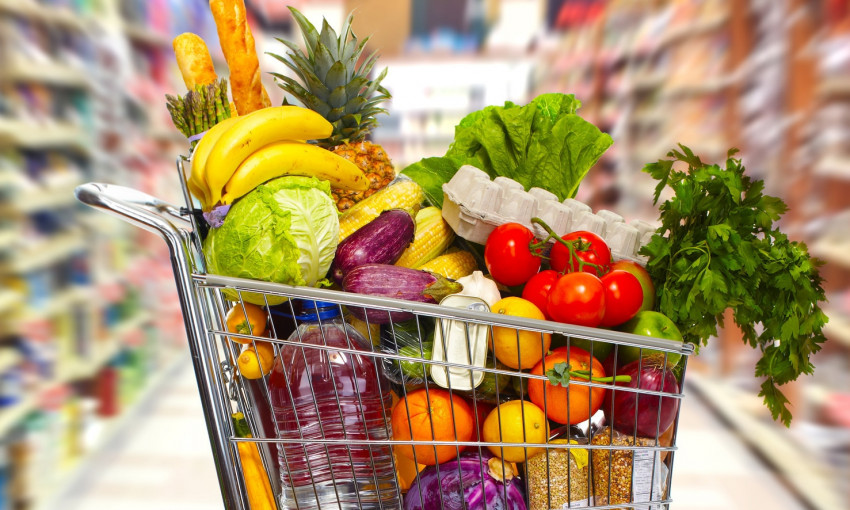 Українці найменше в Європі витрачають грошей на продукти