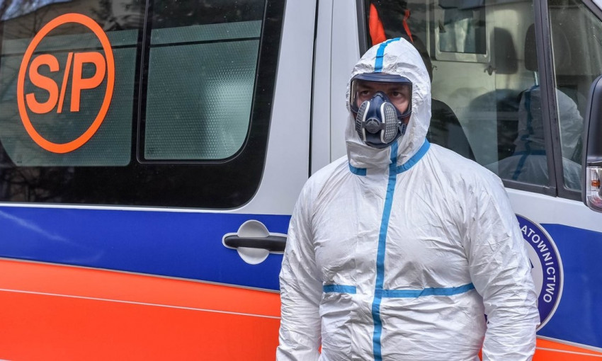 Польша обвиняет изгнанного российского консула в заражении поляков коронавирусом
