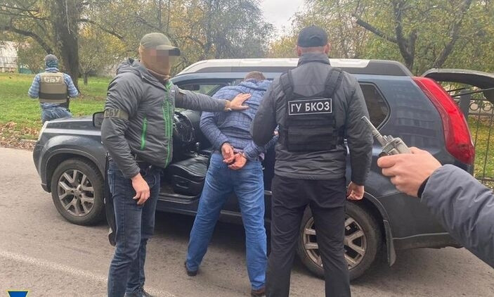 Глава Черниговской РГА задержан СБУ на крупной взятке (ФОТО)