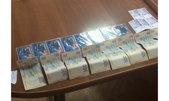 В Кривом Роге задержан на взятке заместитель начальника одного из отделов-начальника сектора Криворожского отдела полиции области