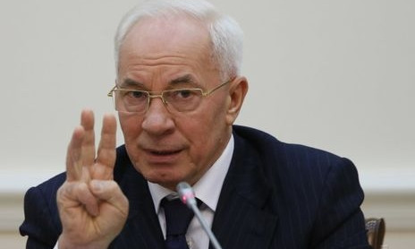 Снова вышел на связь: Азаров предрек экономическую катастрофу во время правления Зеленского
