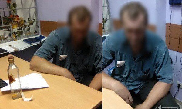 Пойман с поличным: в одном из магазинов АТБ в Кривом Роге мужчина "украл" бутылку элитного виски