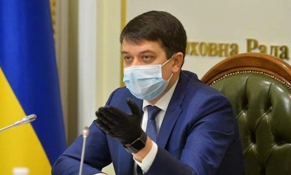 «Настроение позитивное»: Дмитрий Разумков во второй раз излечился от коронавируса
