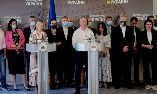 «Европейская солидарность» объявила бойкот телеканалу «1+1»