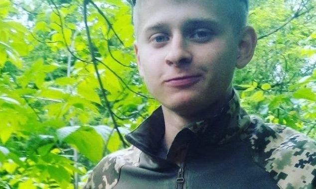 Будет только могила: в гробу к маме вернулся 20-летний боец АТО