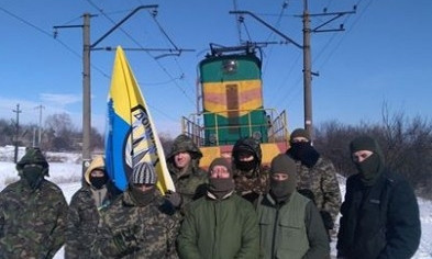 Криворожане прибыли на помощь редуту "Запорожье" из-за риска военного штурма