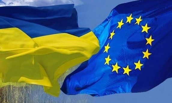 ЕС выделил Украине €12 миллионов на культурные и образовательные гранты