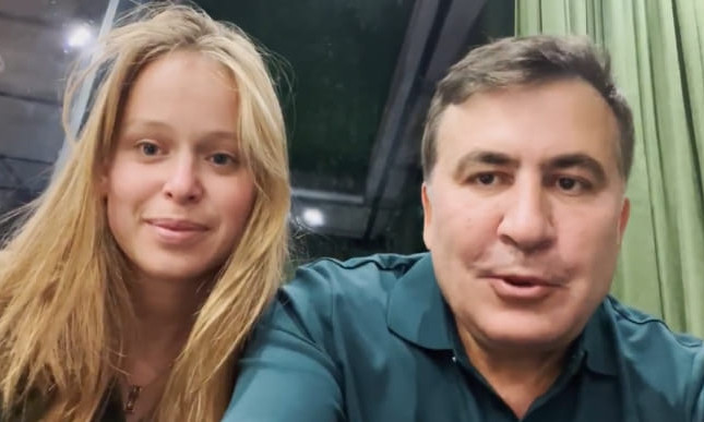 Саакашвили на случай ареста признался в отношениях с депутатом из "Слуги народа" (ВИДЕО)