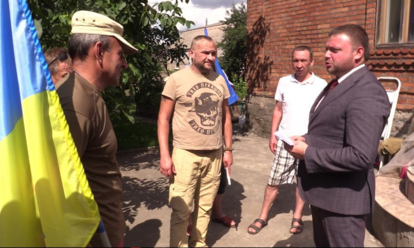 В Долгинцевском районе Кривого Рога поблагодарили за службу и наградили воинов зоны АТО 