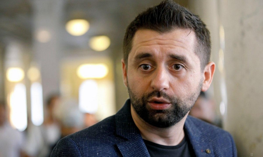 Арахамия заявил, что сегодня будут голосовать за рынок земли "до победы"