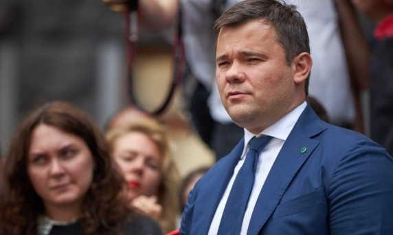 Журналисты показали элитное имение и катер Андрея Богдана