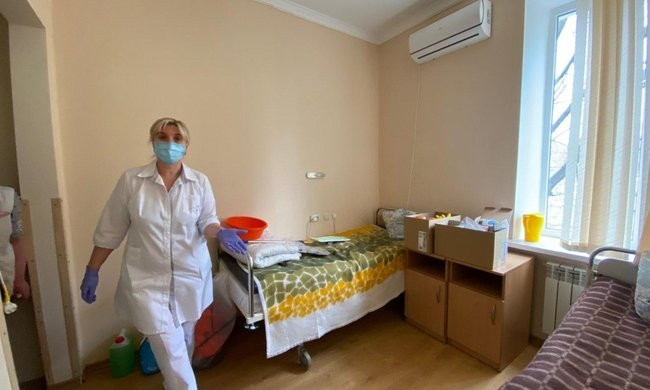 Медики Одесской "инфекционки" абсолютно не готовы принимать больных коронавирусом, хотя главврач заявил о готовности к потерям (ВИДЕО)