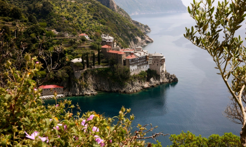 4 самых красивых монастыря планеты