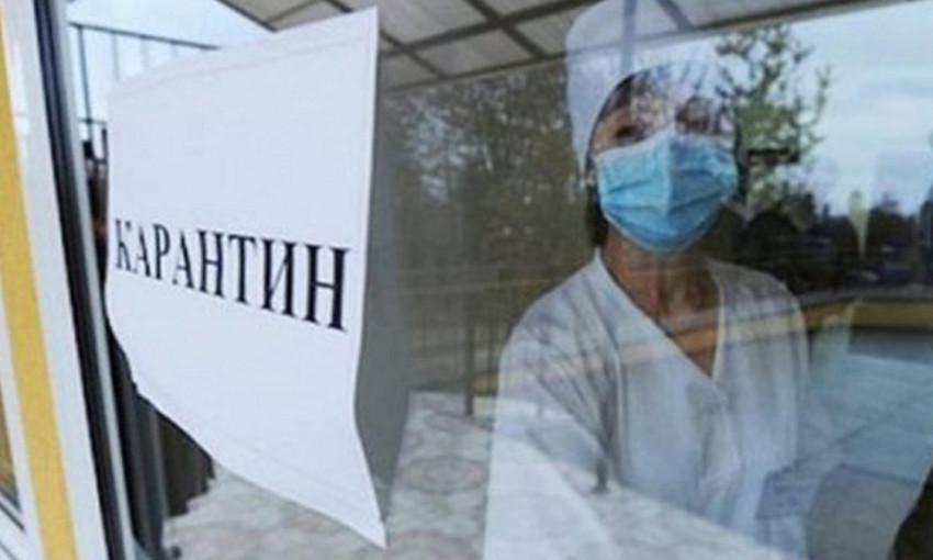 Прикарпатье, попавшее в "красную" зону, переходит в режим строгих ограничений: что закроется