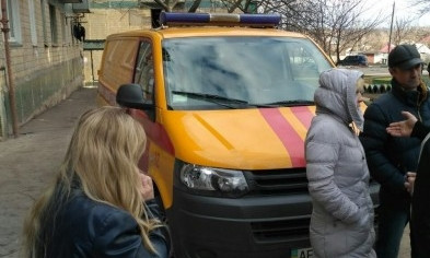 Очередное противостояние: на Заречном сотрудники "Криворожгаза" снова пытались установить общедомовой счетчик