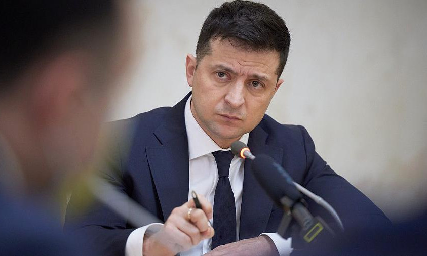 Запрет "Страны" и Шария: список новых санкций, которые подписал президент