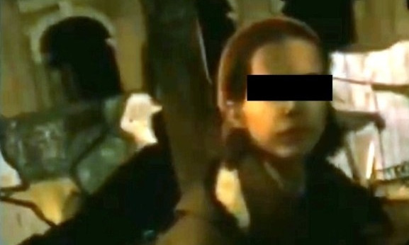 В столице поймали парня, примотали к столбу, исписали лоб и напичкали таблетками