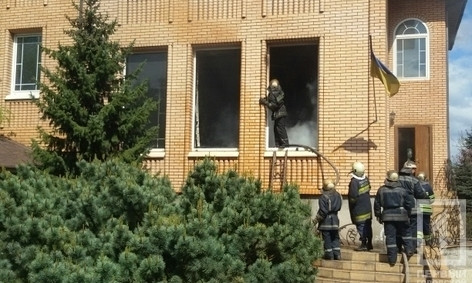 В Кривом Роге горела квартира: имущество уничтожено