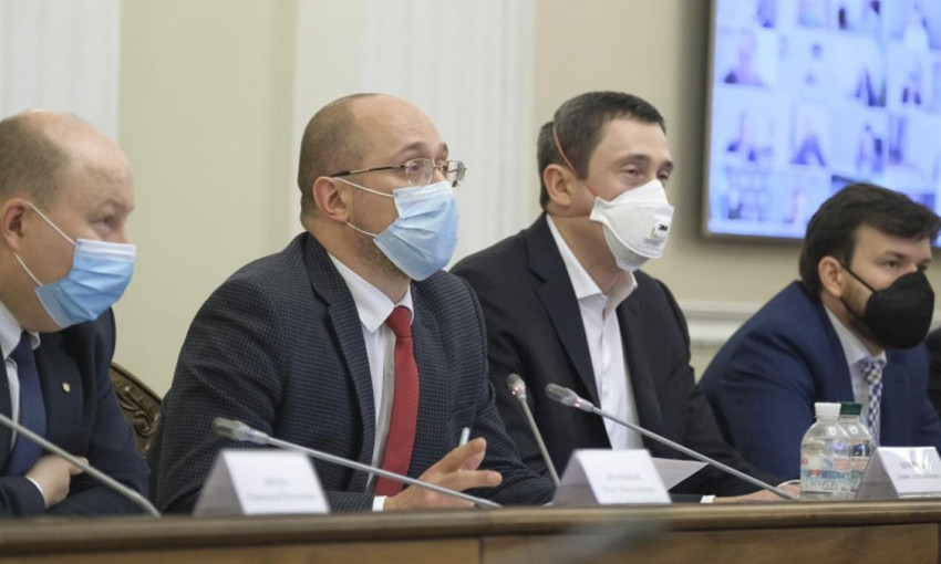 Шмыгаль в ответ на предложение Кличко ввести общенациональный локдаун предложил мэру уйти с должности