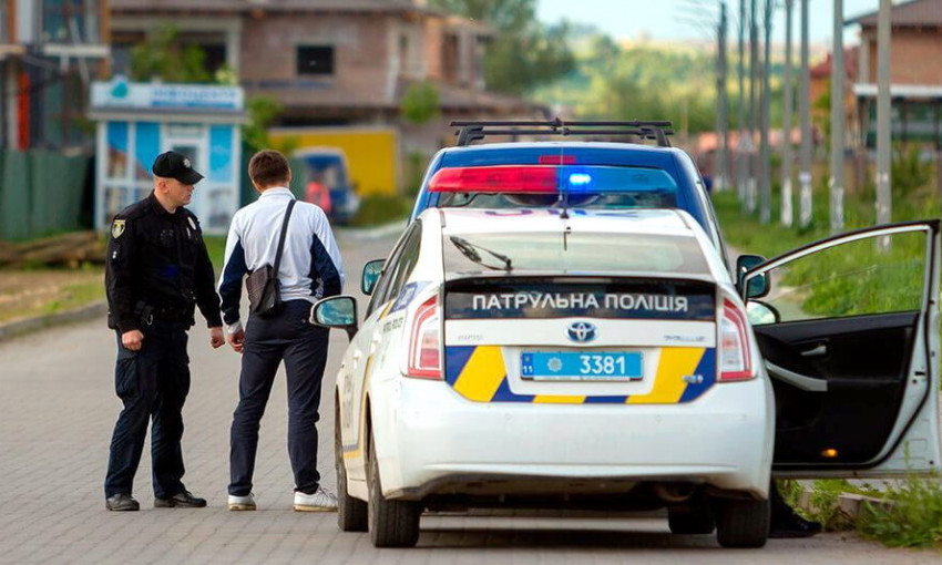 Во Львове злостный нарушитель ПДД получил штраф в размере 400 тысяч гривен и на 80 лет лишен прав