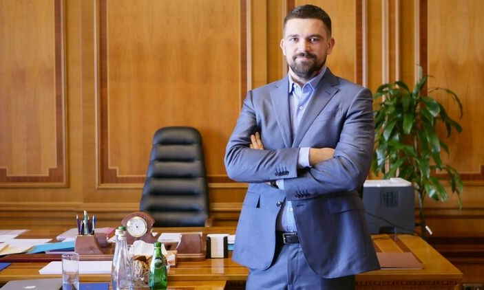 Первый заместитель главы ОП Ермака Трофимов показал фото своего венчания с возлюбленной